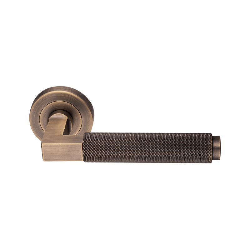 Aluminium knurled håndtagdørhåndtag på rose antik messing